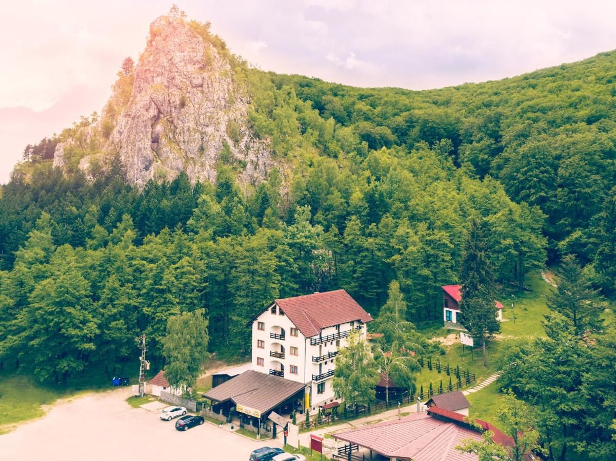 Гостевой дом Vila Nico Байя-де-Фьер-12